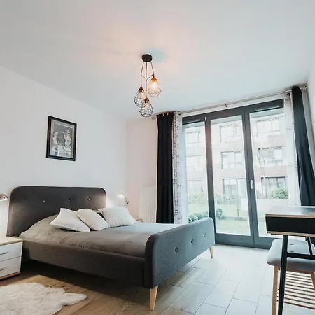 Apartmán Garden - Quiet Apartment In The City Center